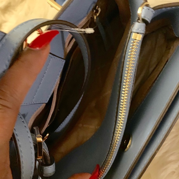 Handbag - Picture 4 of 11